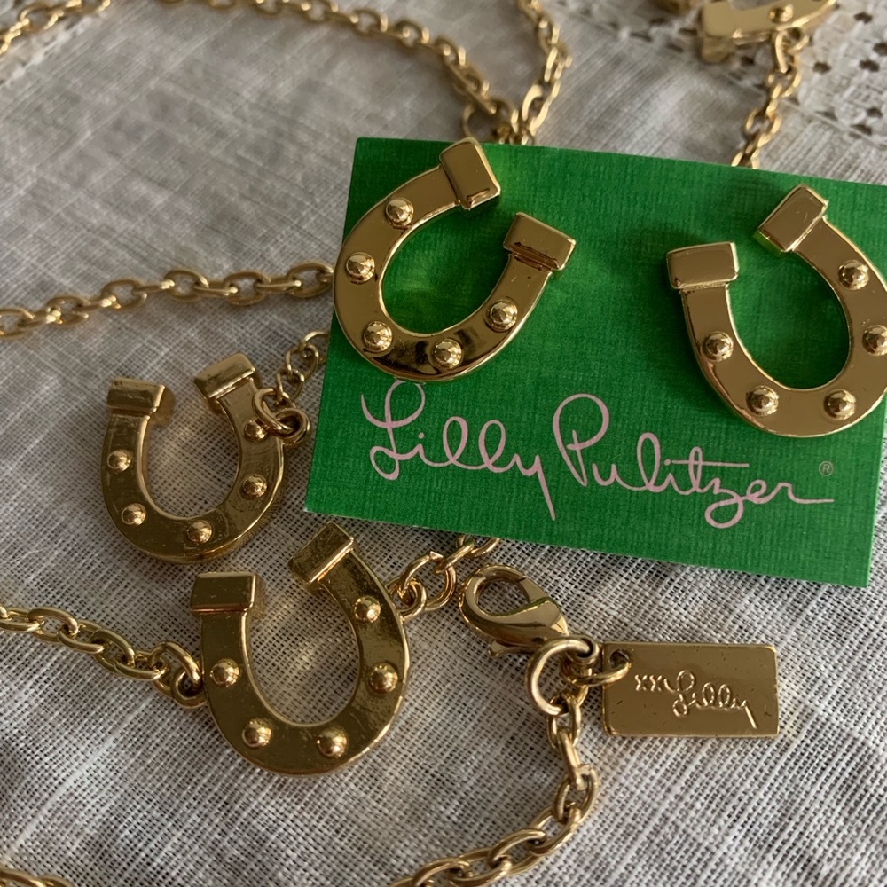 Lilly Pulitzer Horseshoe Necklace and Earrings Set